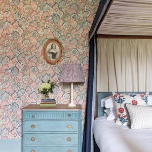Bushby Bacon Suite