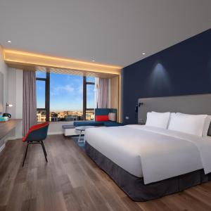 Standard King Room - High Floor