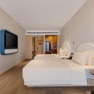 Superior Family Room