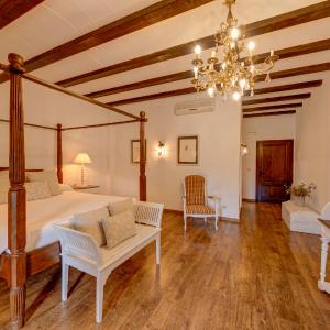 Standard Double Suite