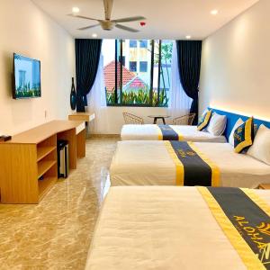 Deluxe Family Suite