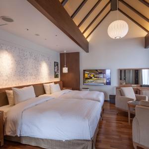 EXES Pool Villa Suite 62㎡ with Lounge Access