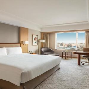 Horizon Club Queen Room