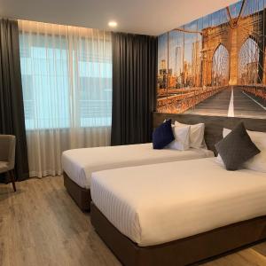 Deluxe Twin Room