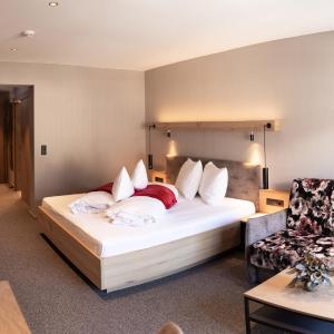 Deluxe Double Room with Shower