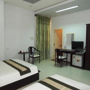 Deluxe Double or Twin Room