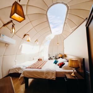 Luxury Bubble