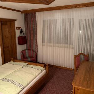 Small Single Room