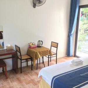 King Room with Garden View