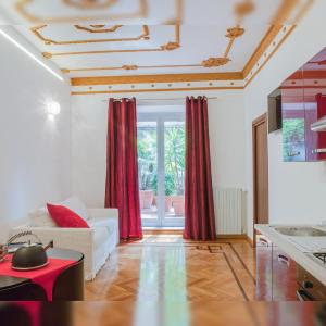 One-Bedroom Apartment with Terrace