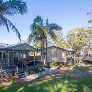 Standard Two-Bedroom Villa with Waterview