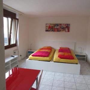 Apartment (1-2 Adults)