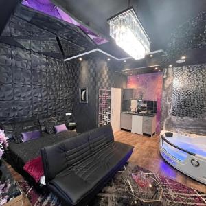 Suite with Whirlpool