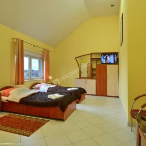 Quadruple Room with Bathroom
