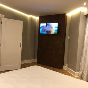King Suite with Balcony