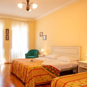 Triple Room with View