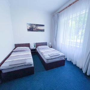 Double Room with Private External Bathroom