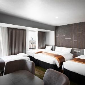 Executive Fourth Room (4 Adults) - Non-Smoking