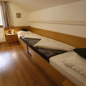 Twin Room with Balcony
