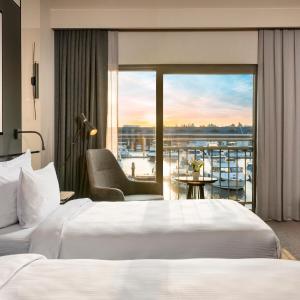 Standard Twin Room with Sea View