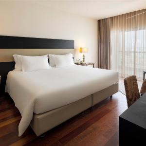 Standard Double or Twin Room Vilamoura Side Sea View - Low Floor