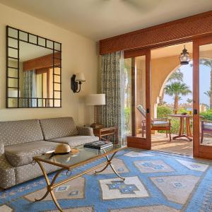 Deluxe Sea View Room - Egyptians and Residents Only