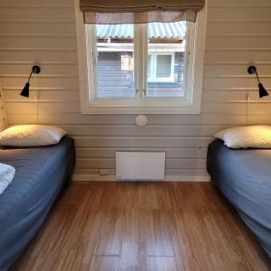 One-Bedroom Cottage