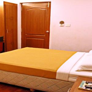 Budget Single Room