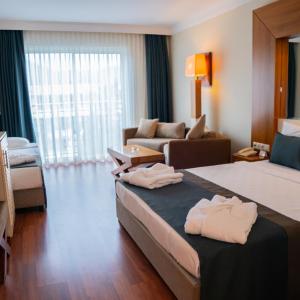Double or Twin Room with Pool View