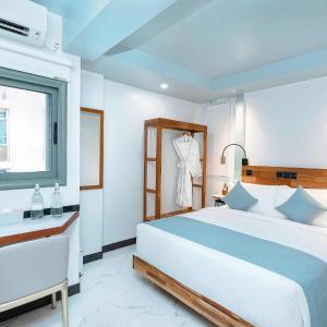 Standard Double Room (Free Return Airport Transport)