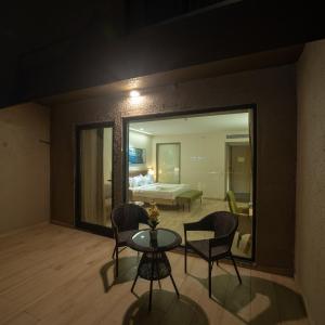 Twin Room with Balcony