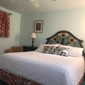 Deluxe Double Room with Bath