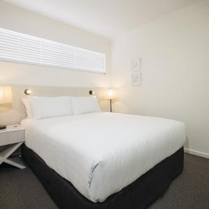Executive One-Bedroom Apartment