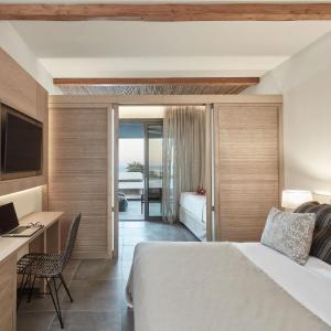 Family Room Sliding Door Pool View