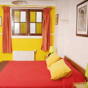 Single Superior  with Private Bathroom