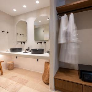 Cocoon Room no Balcony 