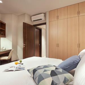 One-Bedroom Premier Apartment