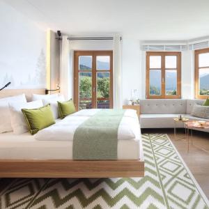 Superior Suite Tegernsee with Lake View - Building Tegernsee