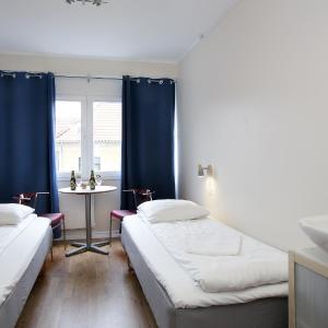 Double or Twin Room with Shared Bathroom