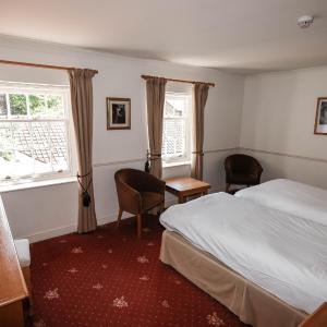 Standard Twin Room - Non-Smoking
