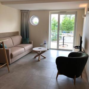 Studio with Balcony