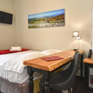 Budget Single Room