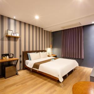 Premium Double Room