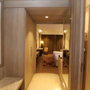 Deluxe Double Room (2 Adults + 1 Child)