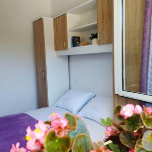 Apartment with Garden View