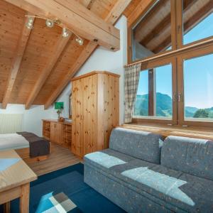 Family Room with Mountain View
