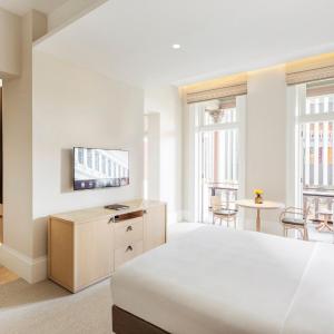 Heritage King Room with Balcony