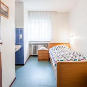 Economy Single Room