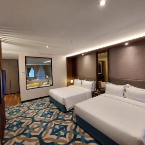 Premium Suites 4
