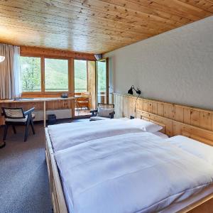 Classic Double Room with Balcony
